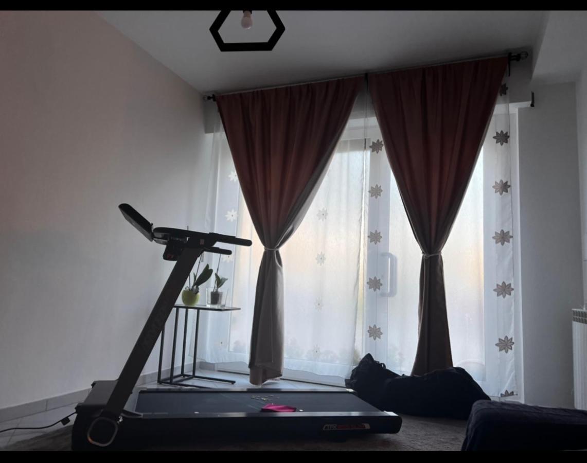 Wellhome Marina di Montemarciano Luaran gambar